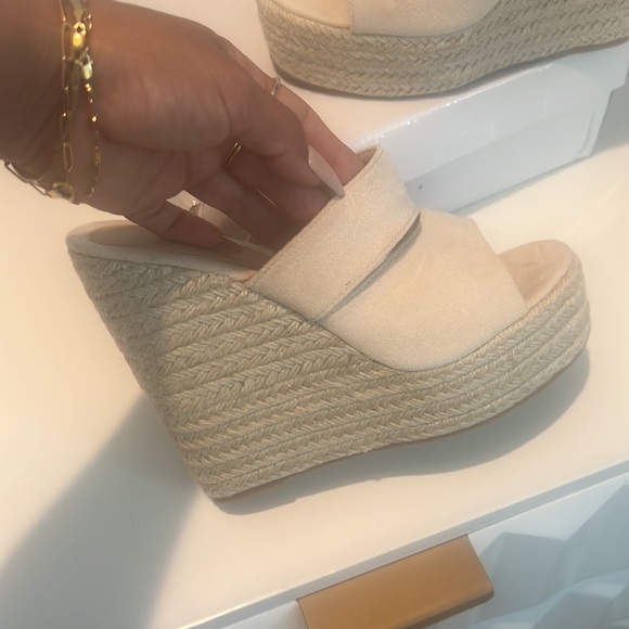 Platform Espadrilles - Picture 4 of 5